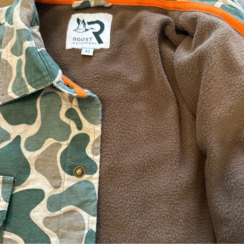 Roost Waterfowl Men’s Size Medium Fleeced Shacket Jacket Button Up Camo Outdoor - Picture 10 of 10